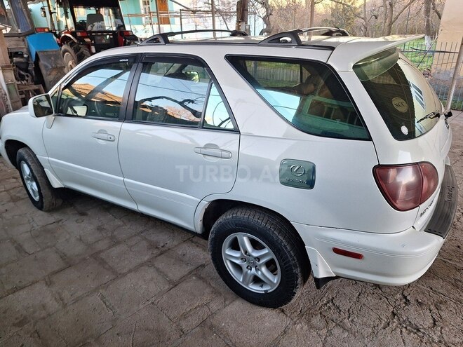 Lexus RX 300-8