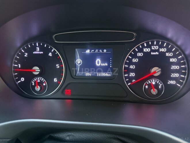 Kia Sorento-8