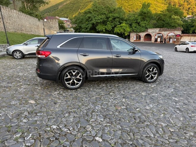 Kia Sorento-10