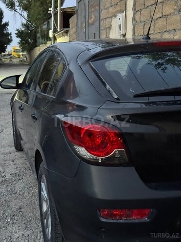 Chevrolet Cruze-4