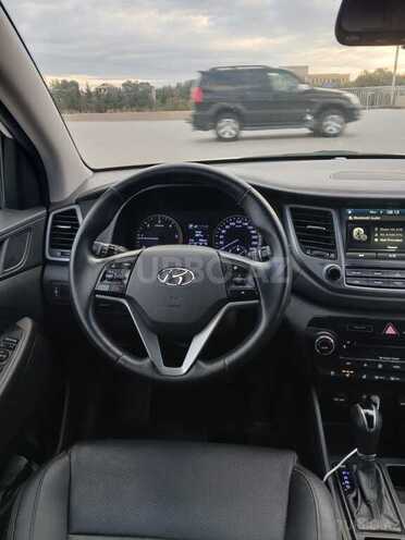 Hyundai Tucson-5