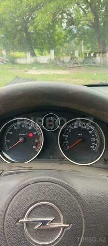 Opel Astra-7