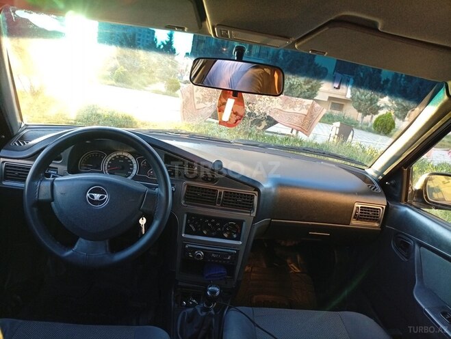 Daewoo Nexia-5