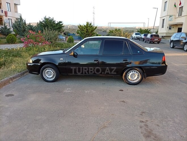 Daewoo Nexia-3