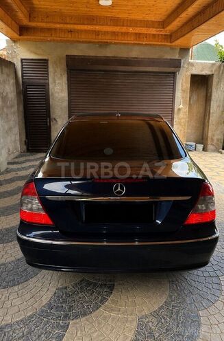 Mercedes E 220-5