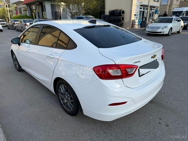 Chevrolet Cruze-2