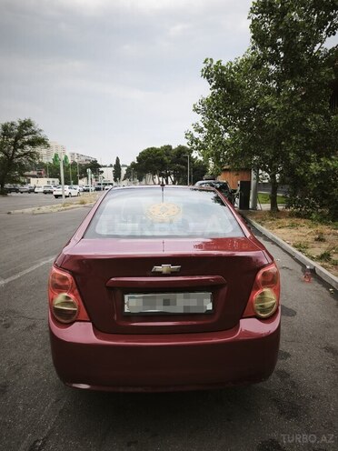 Chevrolet Aveo-6