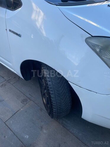 Toyota Prius-9
