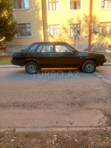 LADA (VAZ) 21099-4