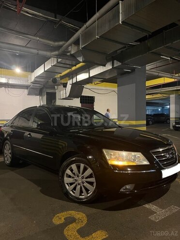 Hyundai Sonata-4