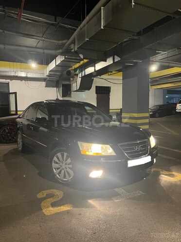 Hyundai Sonata-9