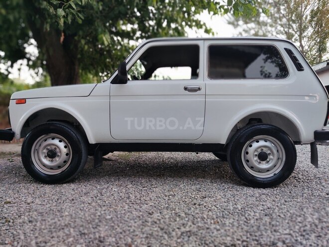 LADA (VAZ) Niva-3