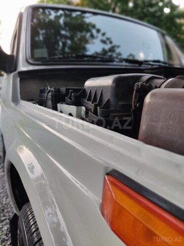 LADA (VAZ) Niva-6