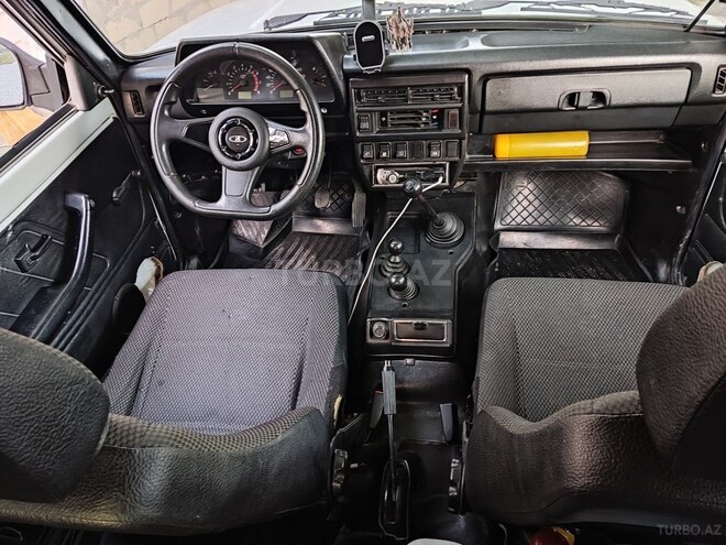 LADA (VAZ) Niva-7