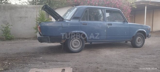 LADA (VAZ) 2107-5