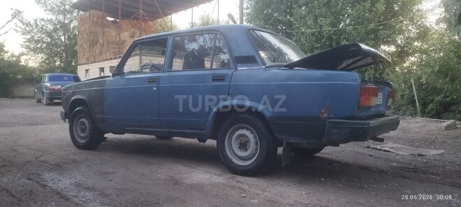 LADA (VAZ) 2107-4