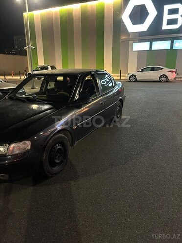 Opel Vectra-3