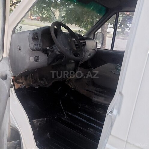Ford Transit-5
