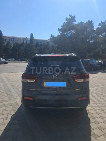 Kia Sorento-3