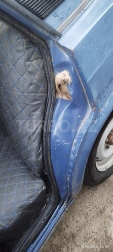 LADA (VAZ) 2107-13