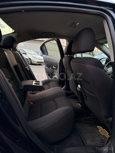 Chevrolet Cruze-6