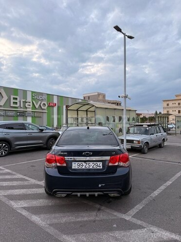 Chevrolet Cruze-2
