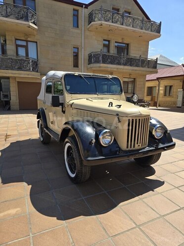 GAZ 69-2