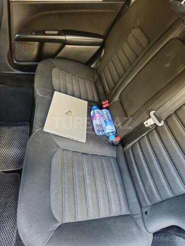 Ford Fusion (North America)-8