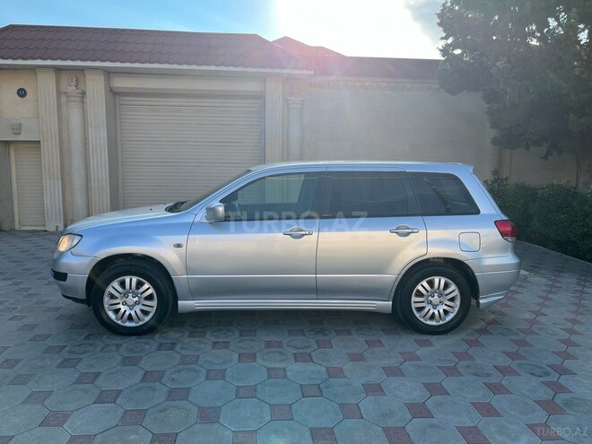 Mitsubishi Airtrek-7