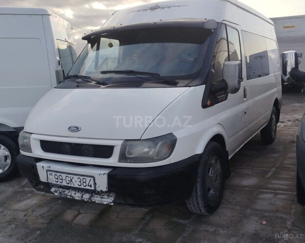 Ford Transit-5