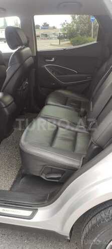 Hyundai Santa Fe-11