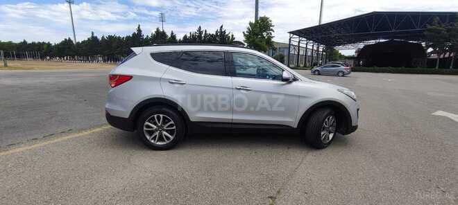 Hyundai Santa Fe-8