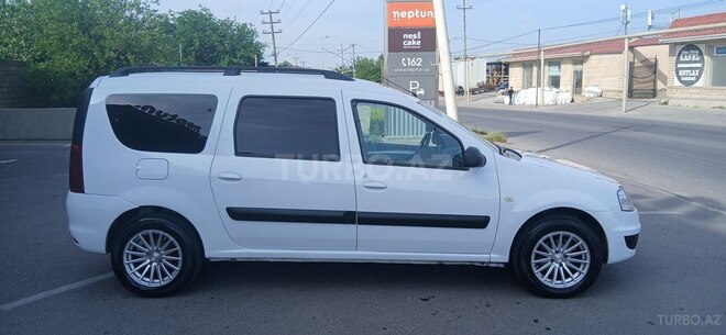 Dacia Logan-4