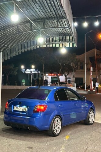 Kia Rio-4