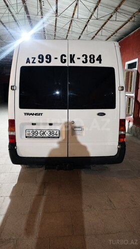 Ford Transit-2
