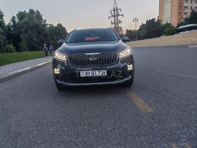 Kia Sorento-1