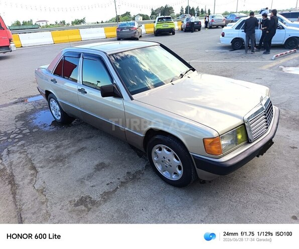 Mercedes 190-3