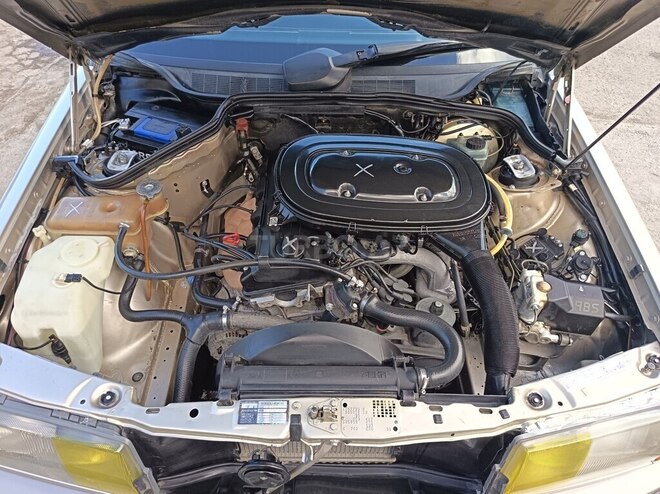Mercedes 190-13
