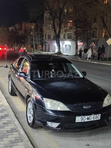 Ford Mondeo-13