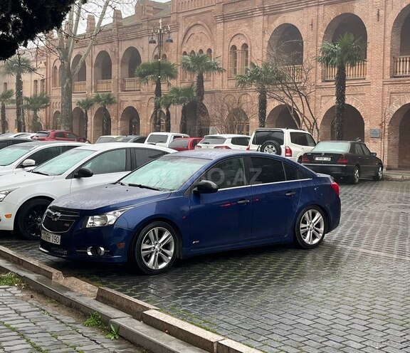 Chevrolet Cruze-9