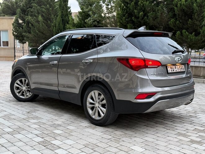 Hyundai Santa Fe-4