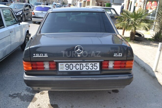 Mercedes 190-3