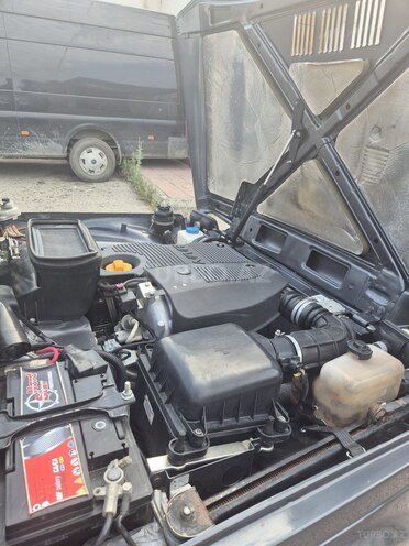 LADA (VAZ) Niva-15