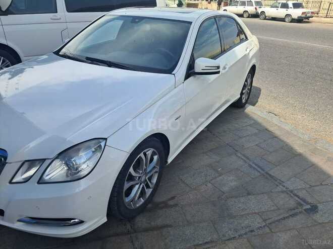 Mercedes E 200-4