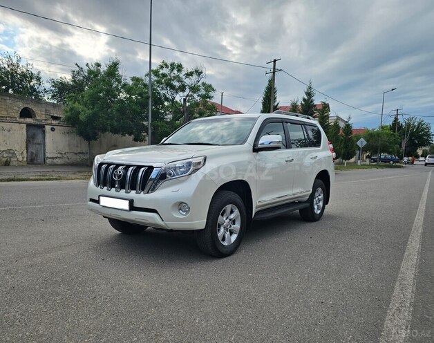 Toyota Land Cruiser Prado-1