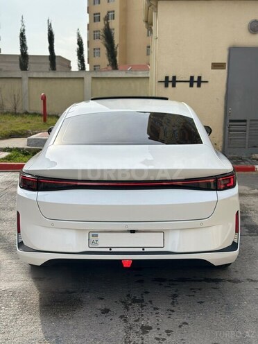 Changan Qiyuan A05-5