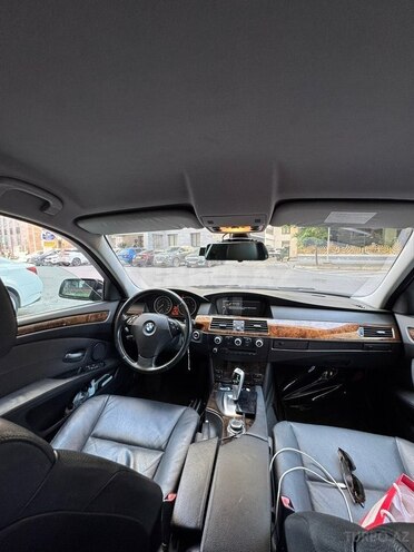 BMW 525-11