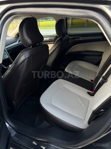 Ford Fusion (North America)-11