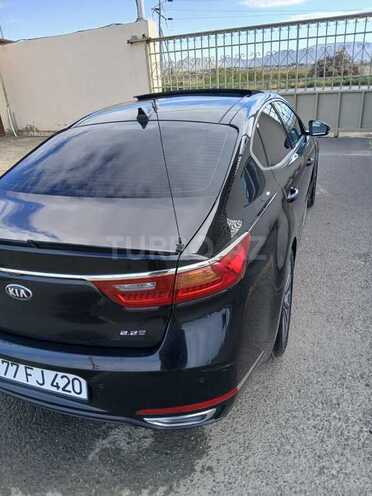 Kia K7-4