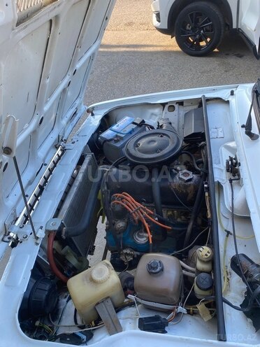 LADA (VAZ) 2107-8